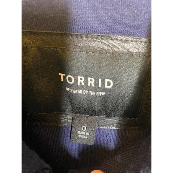 Torrid Hooded Knit Coat Sz 0 ( Large) Navy Toggle Buttons - Picture 4 of 5